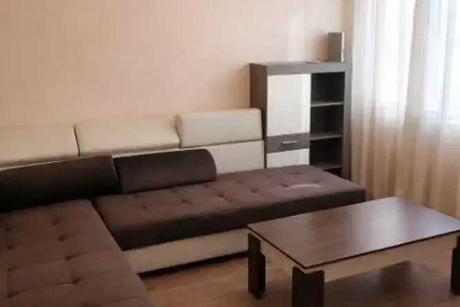 3-bedroom apartment in Varna, Zavod Drujba