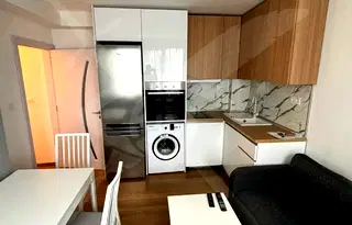 Тристаен апартамент във Варна, Зимно кино Тракия
