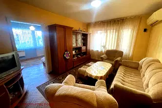 Тристаен апартамент в София, Самоков