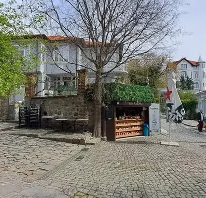 Снимка 3 — Заведение в Старият