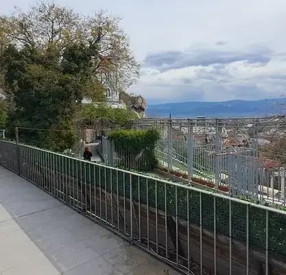 Снимка 4 — Заведение в Старият