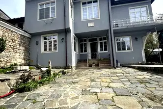 Заведение в Старият