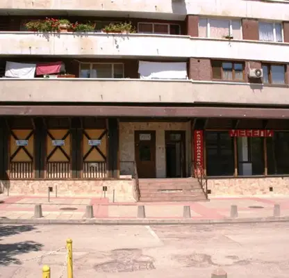 Снимка 3 — Заведение във Враца, Център