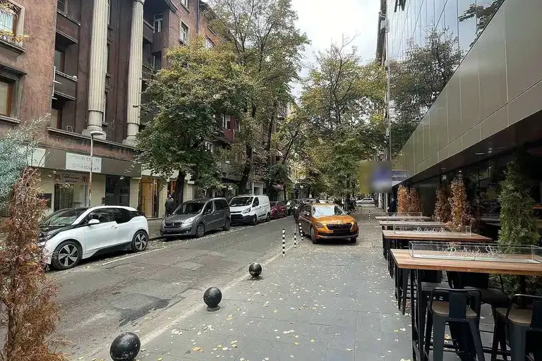 Заведение в София, Център