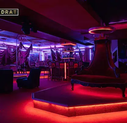 Снимка 2 — Заведение във Варна, Център