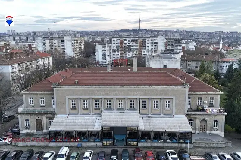Заведение в Русе, Център