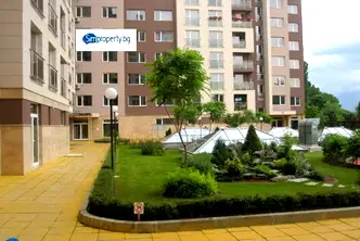 Гараж/Паркомясто в София, Лагера