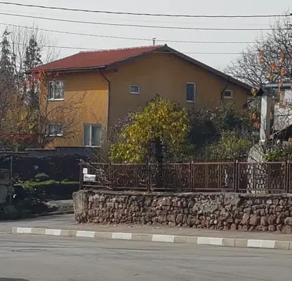 Photo 4 — House in Voinegovci