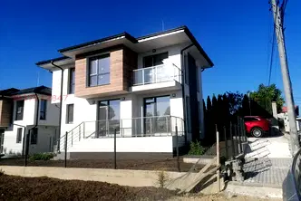 Къща във Варна, м-т Горна Трака
