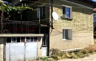 Къща в Търговище, Омуртаг