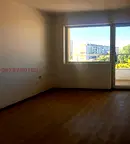 Тристаен апартамент в Добрич, Център