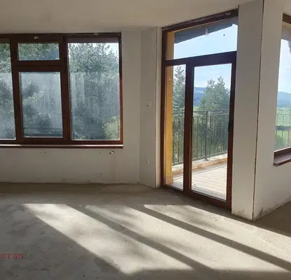 Photo 2 — 4-bedroom apartment in Bankya