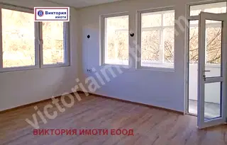 Многостаен апартамент във Велико Търново, Асенов