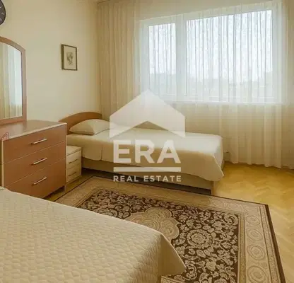 Photo 5 — 4-bedroom apartment in Varna, Avtogara
