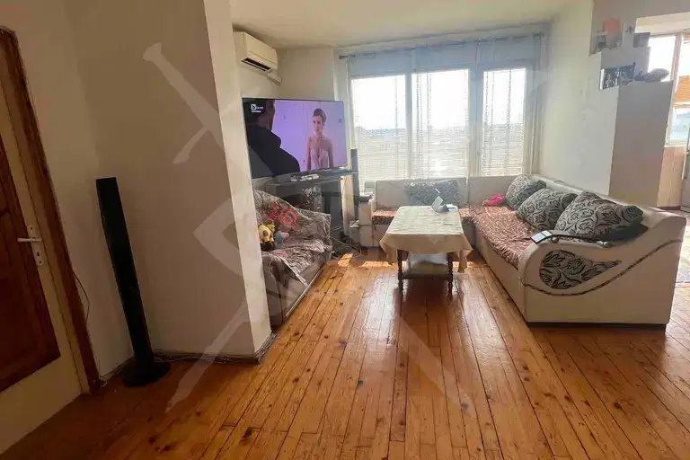 4-bedroom apartment in Varna, Avtogara