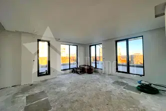 Многостаен апартамент в Стара Загора, Аязмото