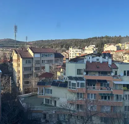 Снимка 4 — Просторен 4-стаен апартамент в Стара Загора, Аязмото с тераса
