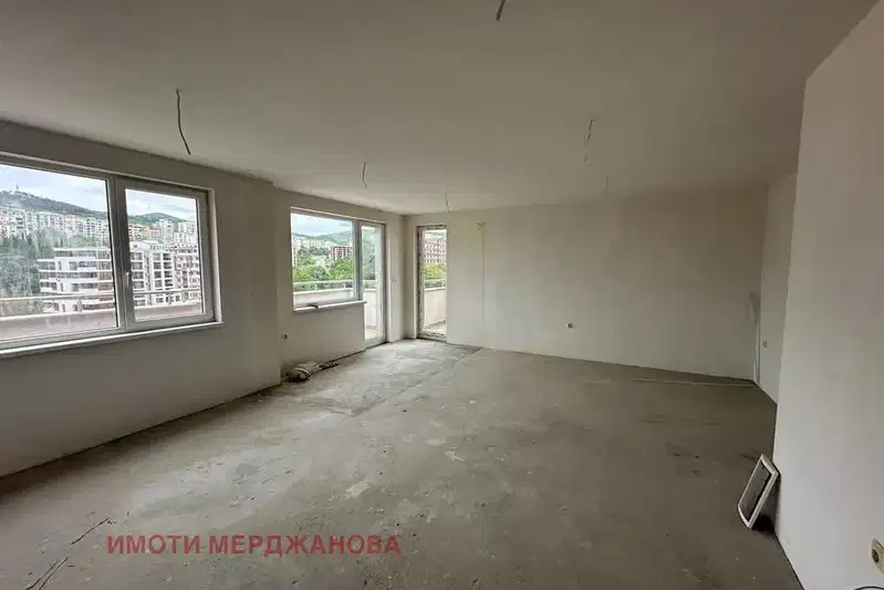 Многостаен апартамент в Стара Загора, Била