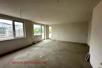 Многостаен апартамент в Стара Загора, Била