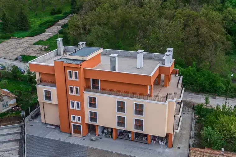 Многостаен апартамент в Търговище, Боровец