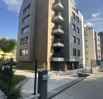 Снимка 2 — Многостаен апартамент в София, Борово