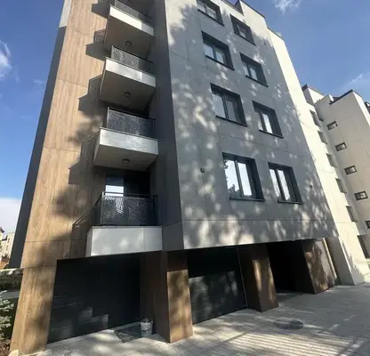 Снимка 3 — Многостаен апартамент в София, Борово