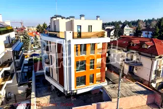 Многостаен апартамент в София, Бояна