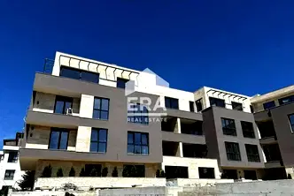 Многостаен апартамент във Варна, Бриз