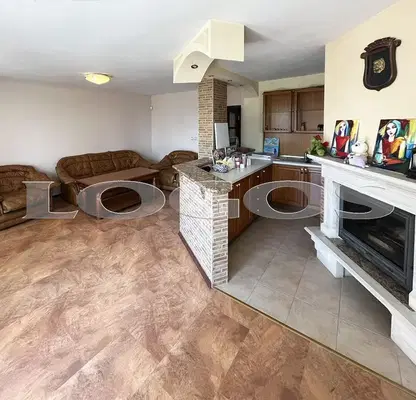 Photo 5 — 4-bedroom apartment in Varna, Briz