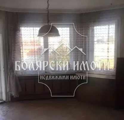 Снимка 3 — Многостаен апартамент с три тераси в Бузлуджа, Велико Търново