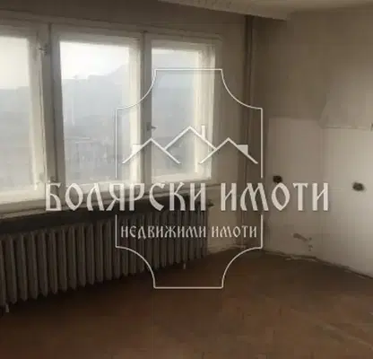 Снимка 5 — Многостаен апартамент с три тераси в Бузлуджа, Велико Търново