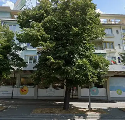 Снимка 2 — Многостаен апартамент във Варна, Централна поща