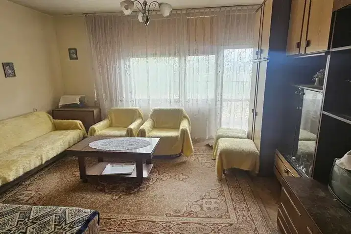 4-bedroom apartment in Kyrdjali, Centyr