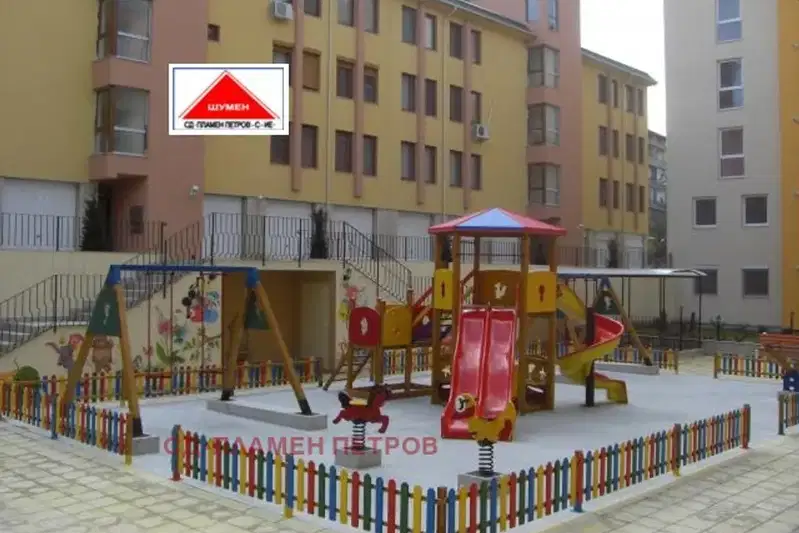 Многостаен апартамент в Шумен, Център