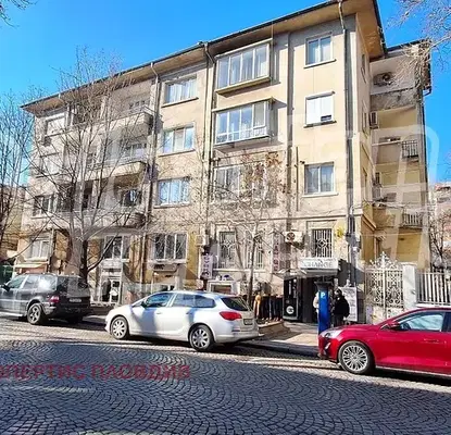 Снимка 5 — Многостаен апартамент в Пловдив, Център