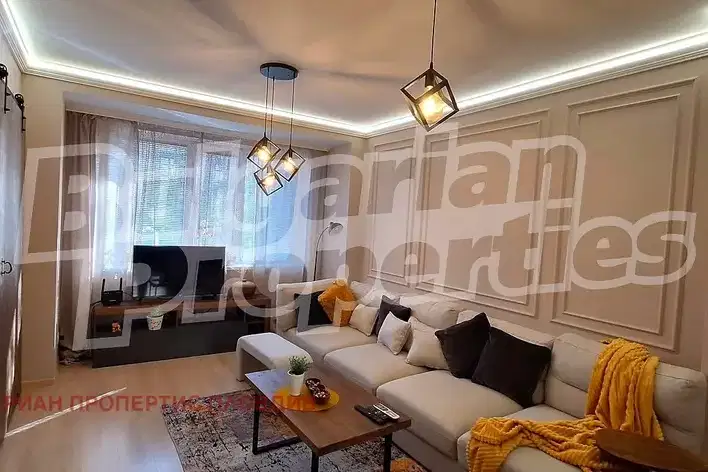 4-bedroom apartment in Plovdiv, Centyr