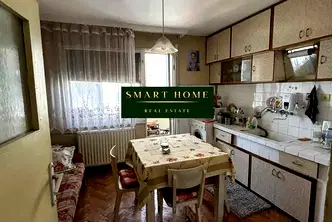 Многостаен апартамент във Велико Търново, Център