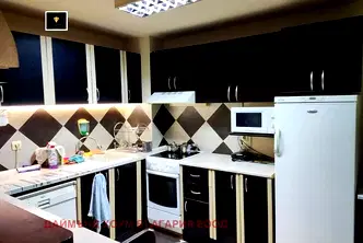 Многостаен апартамент в Пловдив, Център