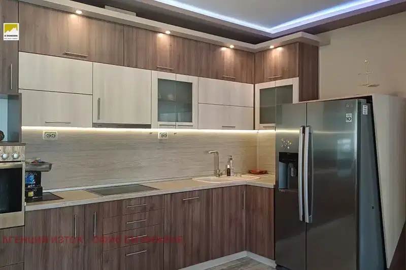 Многостаен апартамент в София, Център