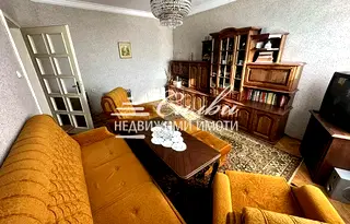 Многостаен апартамент в Търговище, Център