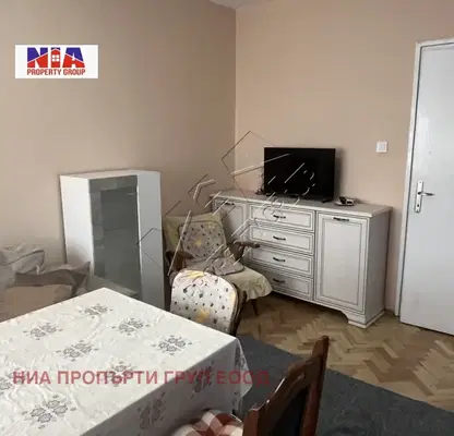 Снимка 4 — Многостаен апартамент в Бургас, Център