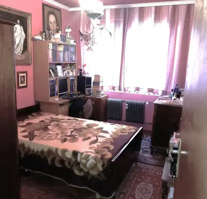 Снимка 4 — Многостаен апартамент в Перник, Център
