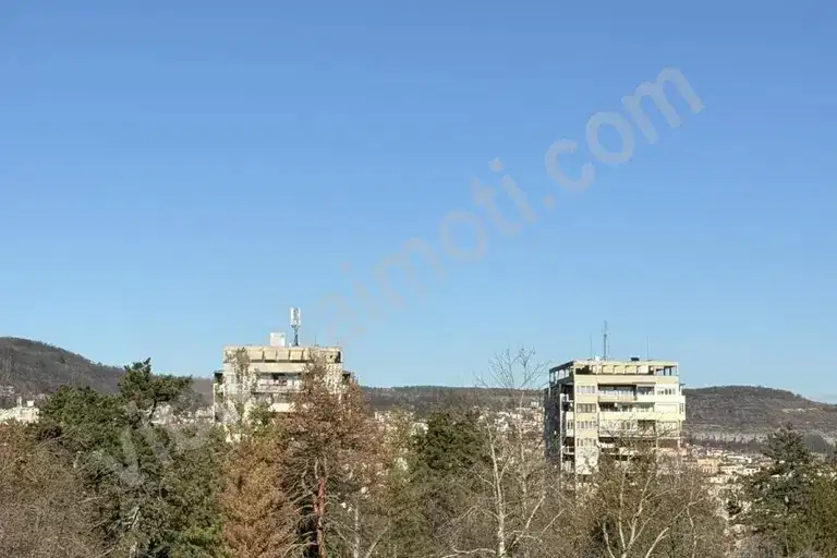 4-bedroom apartment in Veliko Tyrnovo, Centyr
