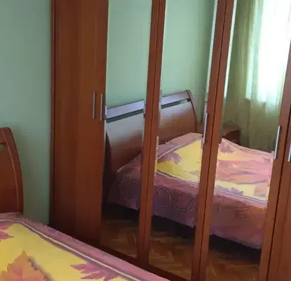 Photo 5 — 4-bedroom apartment in Raz, Tsentar