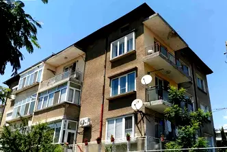 Многостаен апартамент в Пазарджик, Център
