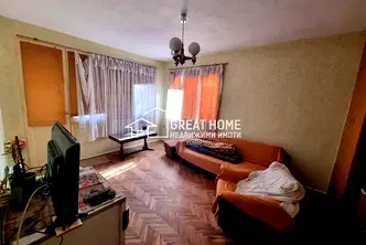 Многостаен апартамент в Търговище, Център