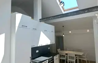 Многостаен апартамент във Варна, Център