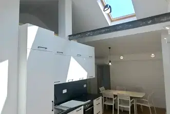 Многостаен апартамент във Варна, Център