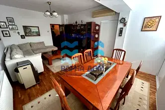 Многостаен апартамент в Добрич, Център