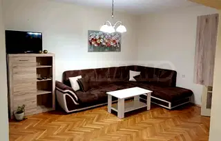 Многостаен апартамент в Бургас, Център